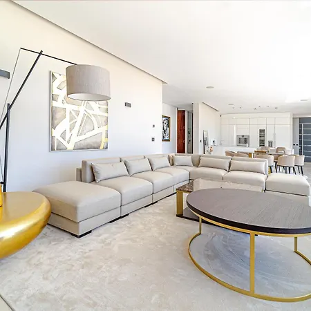 Villa Luxury Close To The Golf *