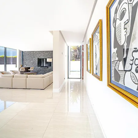 Villa Luxury Close To The Golf *