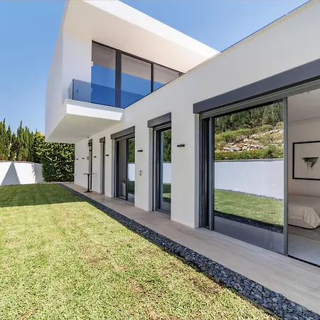 Luxury Close To The Golf Villa Marbella