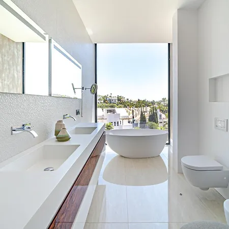 Villa Luxury Close To The Golf Marbella