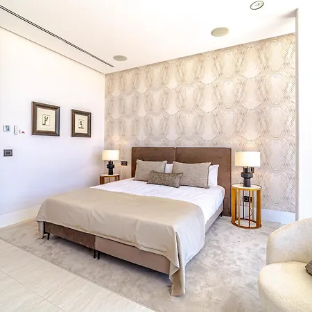 Luxury Close To The Golf *