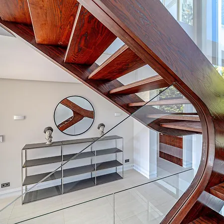 Villa Luxury Close To The Golf *