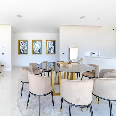 Villa Luxury Close To The Golf